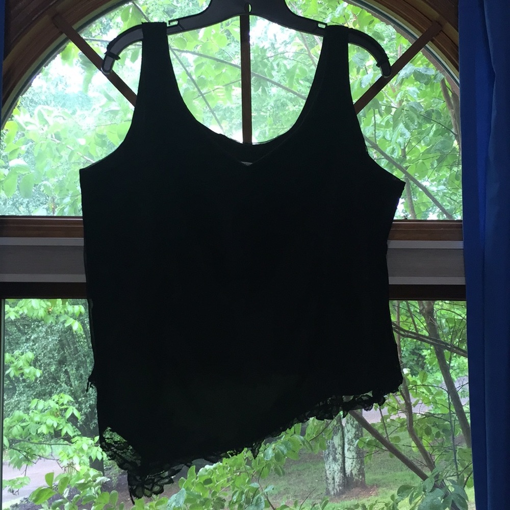 Alan Weiz Black Asymmetric Lace Sleeveless Top